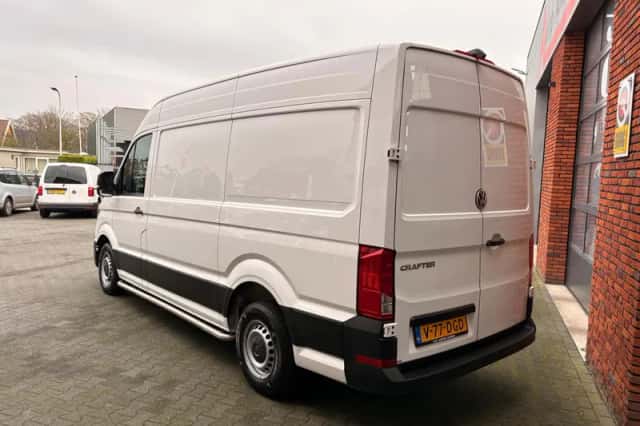 Volkswagen Crafter (2024) thumbnail 4