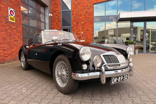 MG MGA (1958) thumbnail 2