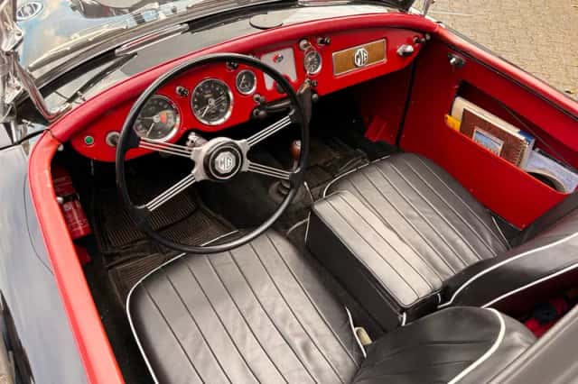 MG MGA (1958) thumbnail 5