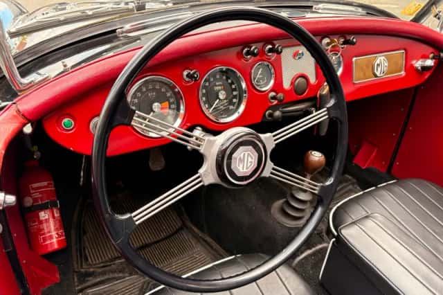 MG MGA (1958) thumbnail 6