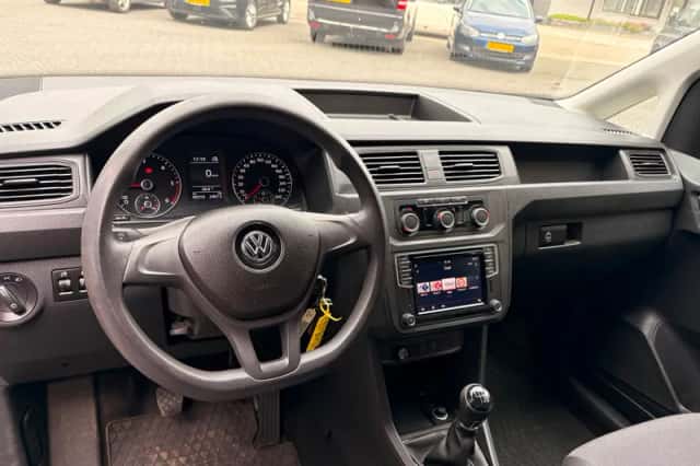 Volkswagen Caddy (2020) thumbnail 6