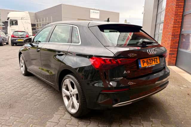 Audi A3 (2022) thumbnail 4