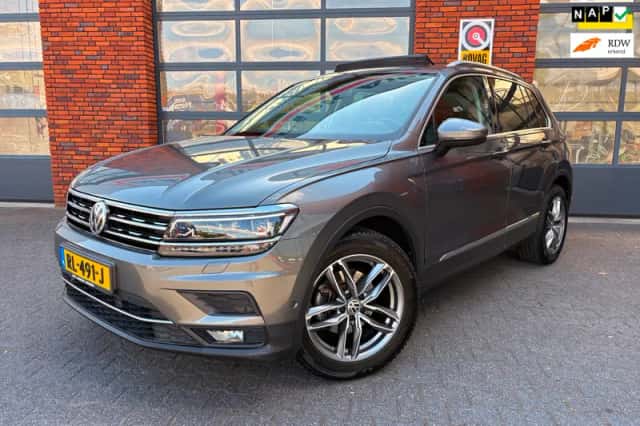 Volkswagen Tiguan (2018) thumbnail 1