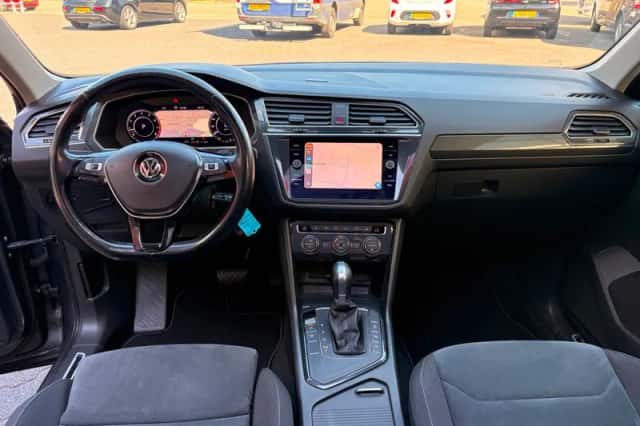 Volkswagen Tiguan (2018) thumbnail 6