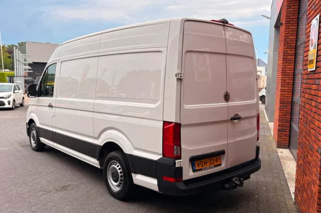 Volkswagen Crafter (2022) thumbnail 4