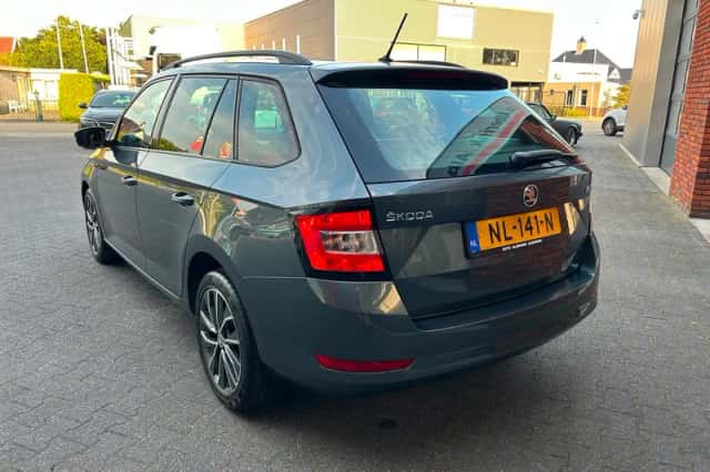 Škoda Fabia (2017) thumbnail 4