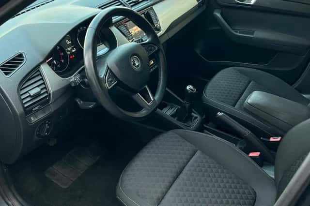 Škoda Fabia (2017) thumbnail 6