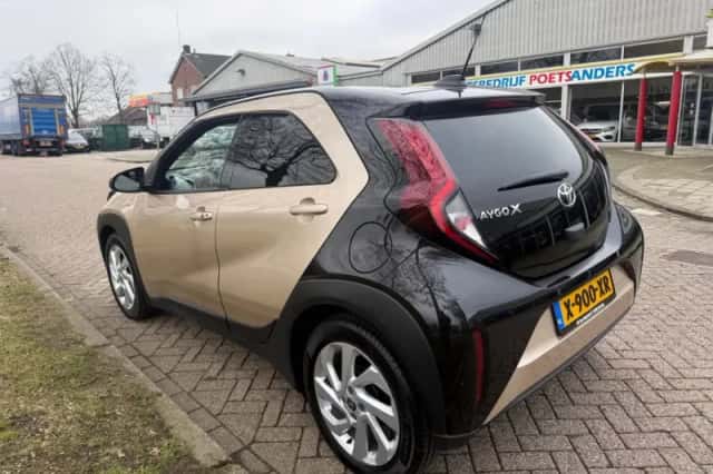Toyota Aygo X (2023) thumbnail 5