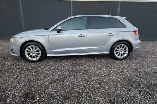 Audi A3 (2014) thumbnail 3