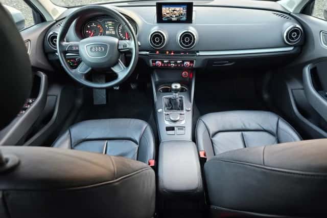 Audi A3 (2014) thumbnail 4