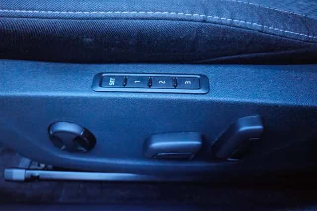 Škoda Octavia (2021) thumbnail 6