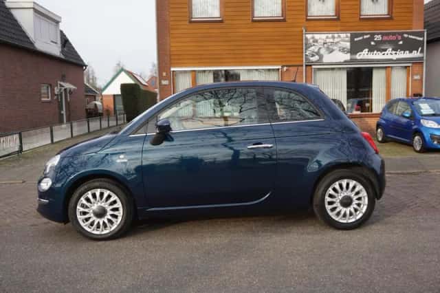 Fiat 500 (2017) thumbnail 4