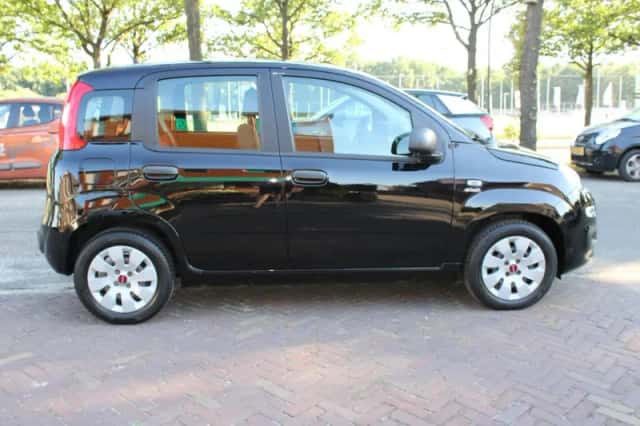 Fiat Panda (2015) thumbnail 5