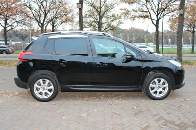 Peugeot 2008 (2015) thumbnail 6