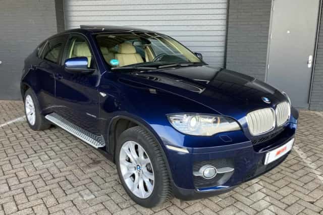 BMW X6 (2010) thumbnail 2