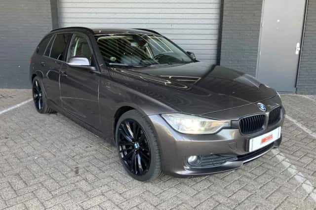 BMW 3-Serie (2013) thumbnail 2