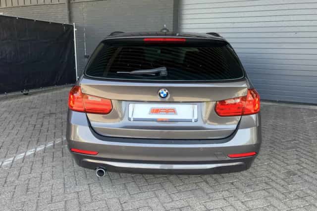 BMW 3-Serie (2013) thumbnail 5