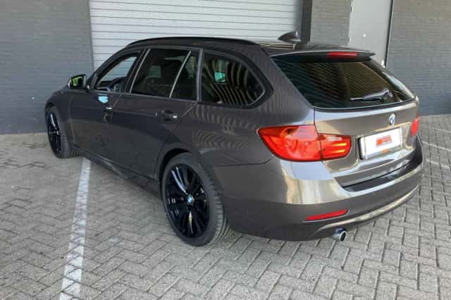 BMW 3-Serie (2013) thumbnail 6