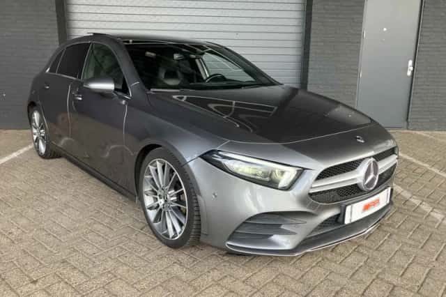 Mercedes-Benz A-Klasse (2018) thumbnail 2