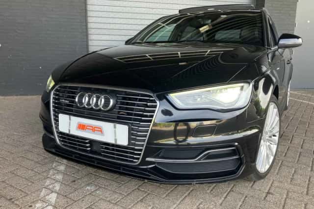 Audi A3 (2015) thumbnail 4