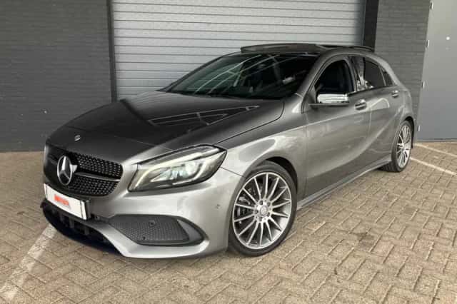 Mercedes-Benz A-Klasse (2016) thumbnail 1