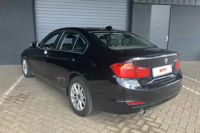 BMW 3-Serie (2013) thumbnail 5