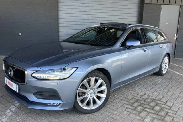 Volvo V90 (2016) thumbnail 1