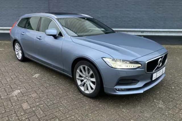 Volvo V90 (2016) thumbnail 2