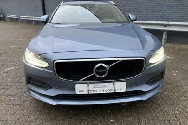 Volvo V90 (2016) thumbnail 3