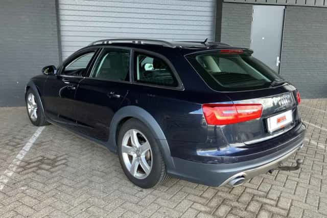 Audi A6 Allroad (2013) thumbnail 6