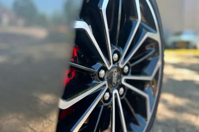 Ford Focus (2021) thumbnail 4