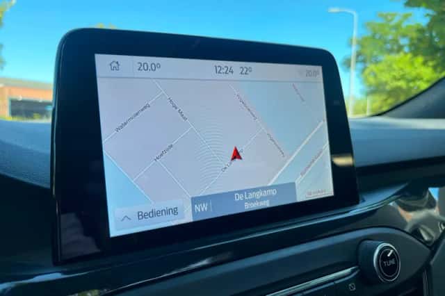 Ford Focus (2021) thumbnail 6