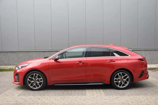 Kia Proceed (2019) thumbnail 6