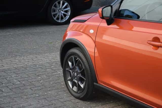 Suzuki Ignis (2024) thumbnail 5