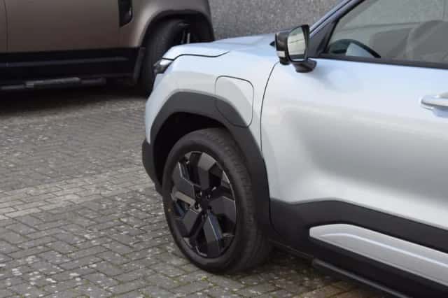 Suzuki E Vitara (2026) thumbnail 6