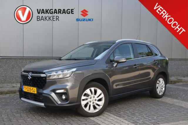 Suzuki S-Cross (2023) thumbnail 1
