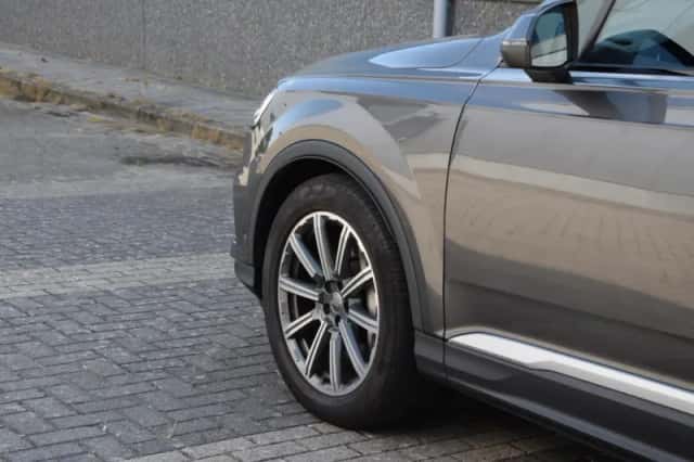 Audi Q7 (2020) thumbnail 6