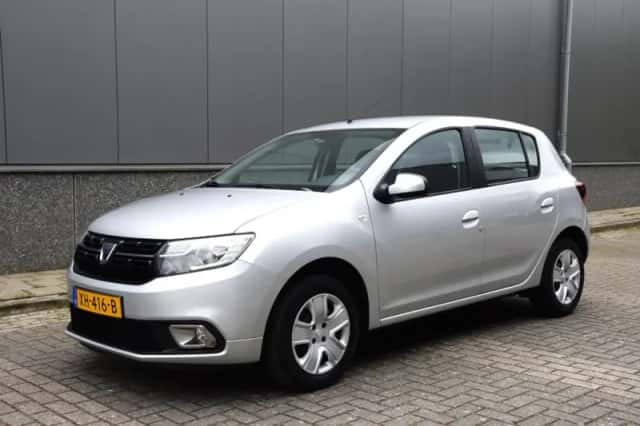 Dacia Sandero (2018) thumbnail 2