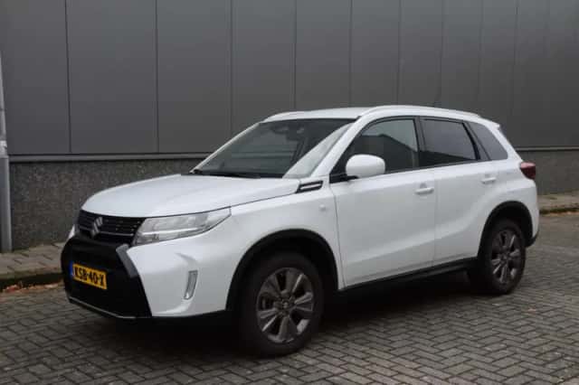 Suzuki Vitara (2025) thumbnail 2