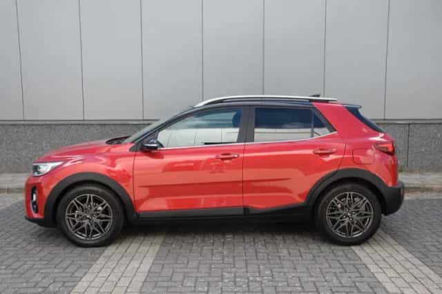 Kia Stonic (2020) thumbnail 4
