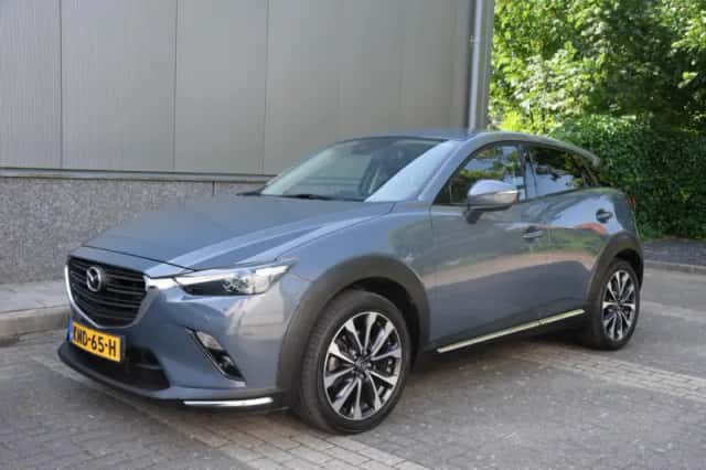 Mazda CX-3 (2021) thumbnail 2