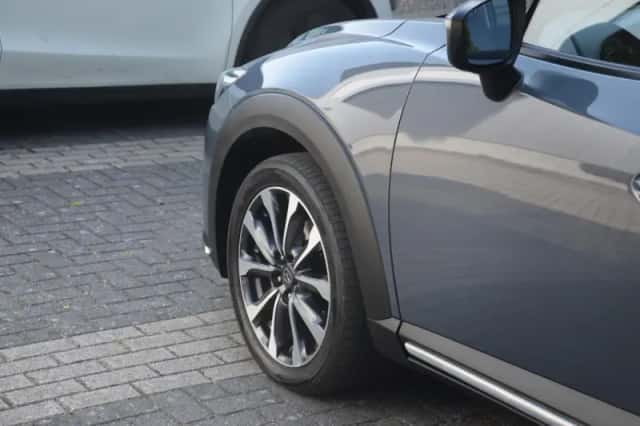 Mazda CX-3 (2021) thumbnail 6