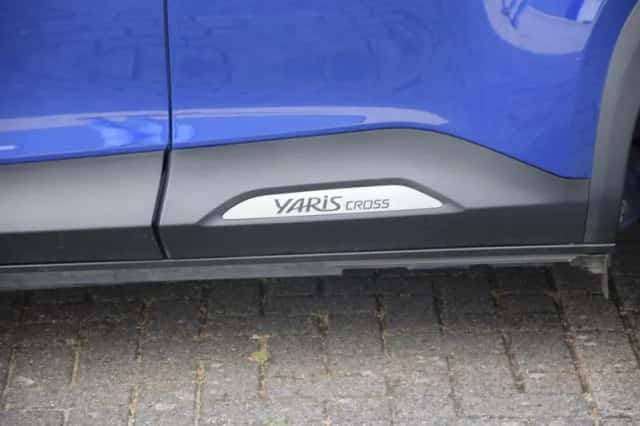Toyota Yaris Cross (2022) thumbnail 4
