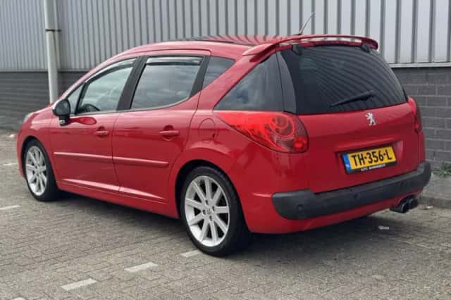 Peugeot 207 (2008) thumbnail 3
