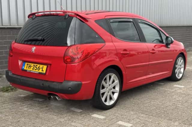 Peugeot 207 (2008) thumbnail 5