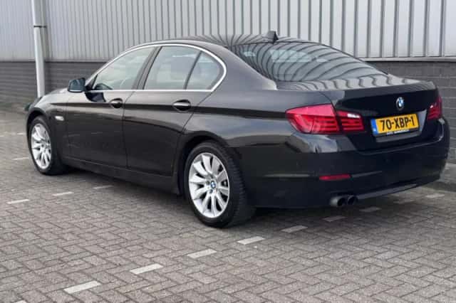 BMW 5-Serie (2012) thumbnail 3