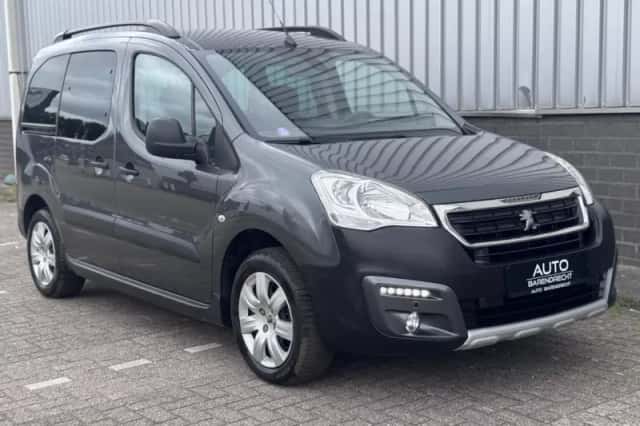 Peugeot Partner (2018) thumbnail 6