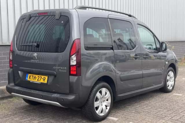 Peugeot Partner (2018) thumbnail 5