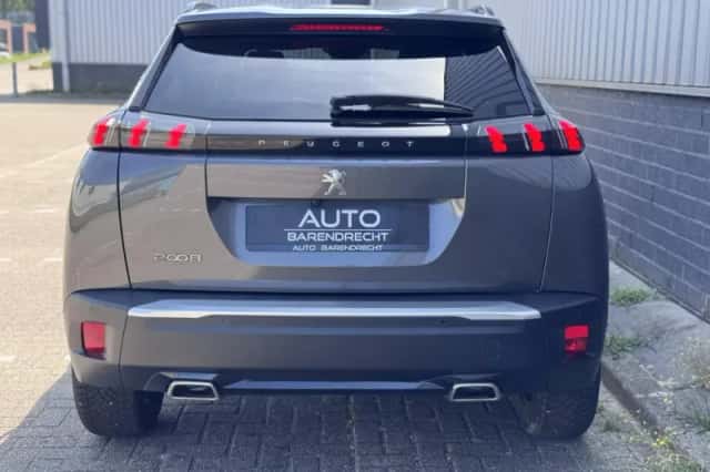 Peugeot 2008 (2023) thumbnail 6
