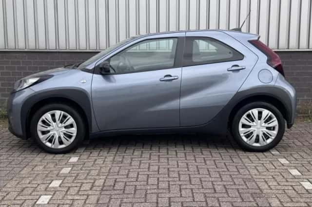 Toyota Aygo X (2024) thumbnail 2